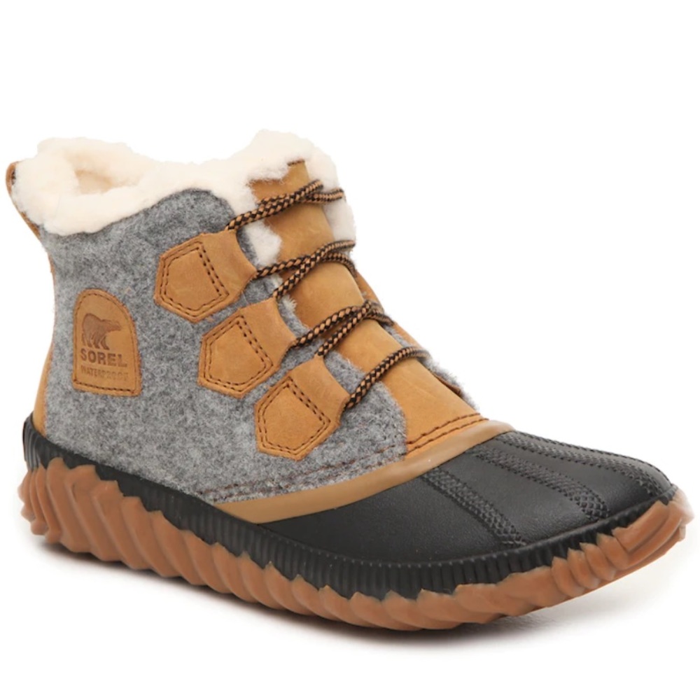 ✨NWT✨ SOREL OUT N ABOUT PLUS DUCK BOOTIE